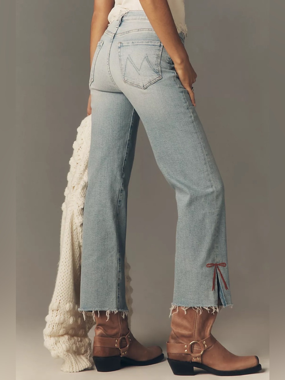 MOTHER The Rambler Zip Slice Hover Jeans in Complete 360 Embroidered Bow Sz: 26 - Picture 11 of 11